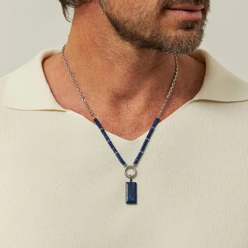 COLAR COM PEDRAS E PINGENTE RETANGULAR AÇO