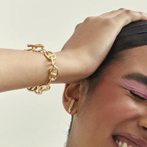 PULSEIRA COM ELOS DE LACRES OVAIS E FECHO TRAVA