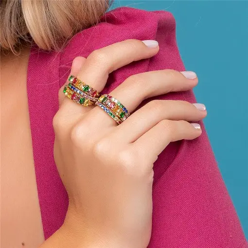 ANEL COM ZIRCÔNIAS COLORIDAS BANHADO A OURO