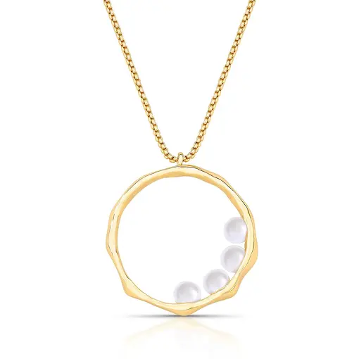 COLAR COM PINGENTE REDONDO E VAZADO COM PÉROLAS