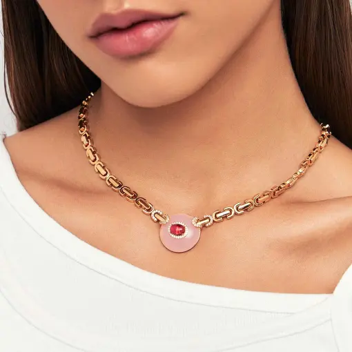 COLAR COM PINGENTE REDONDO BANHADO A OURO