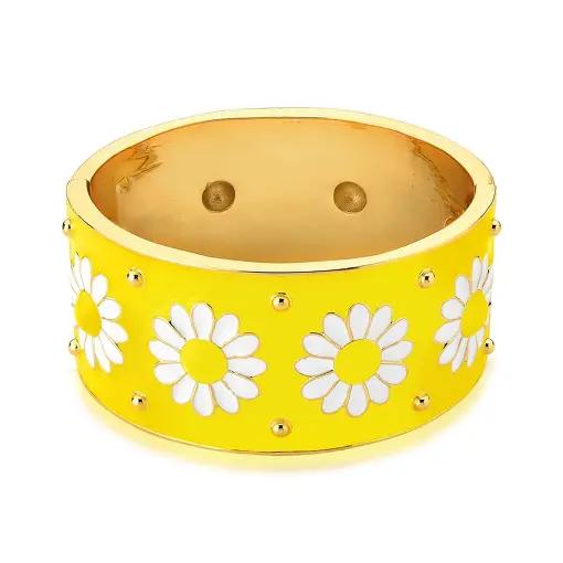 BRACELETE COM FLORES ESMALTADO AMARELO E BRANCO BANHADO A OURO