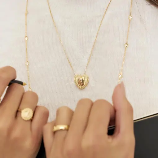 CORRENTE COM PINGENTE NOSSA SENHORA DAS GRAÇAS BANHADO A OURO