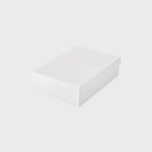 EMBALAGEM DE PAPEL UNIVERSAL NA COR BRANCA COM 8 UNIDADES