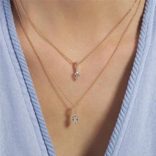 CORRENTE COM PINGENTE CRISTAL GOTA ÁGUA MARINHA BANHADA A OURO