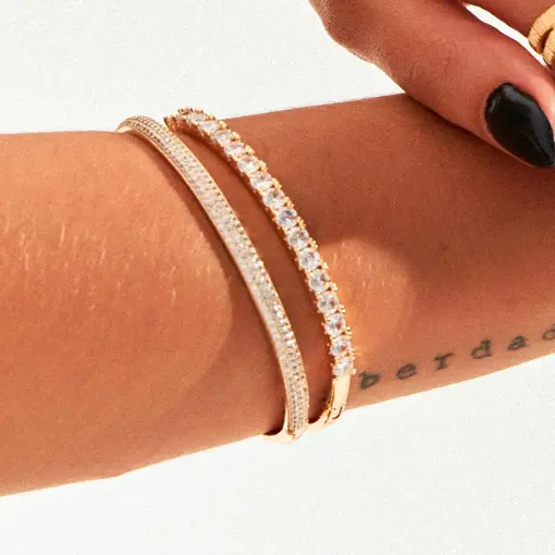 BRACELETE COM TRÊS FILEIRAS DE ZIRCÔNIAS BRANCAS