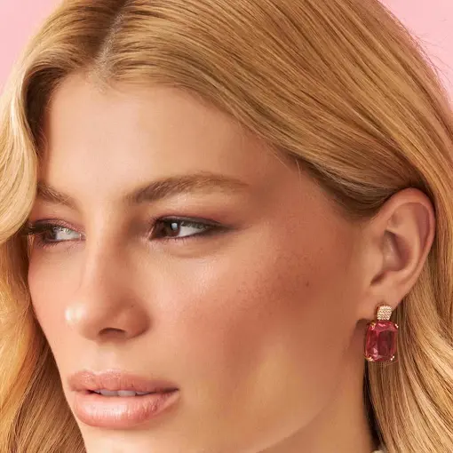 BRINCO PÊNDULO COM CRISTAL RETANGULAR E ZIRCÔNIAS