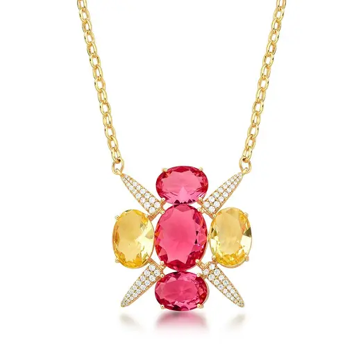 COLAR COM PINGENTE FLOR INCOLOR BANHADO A OURO