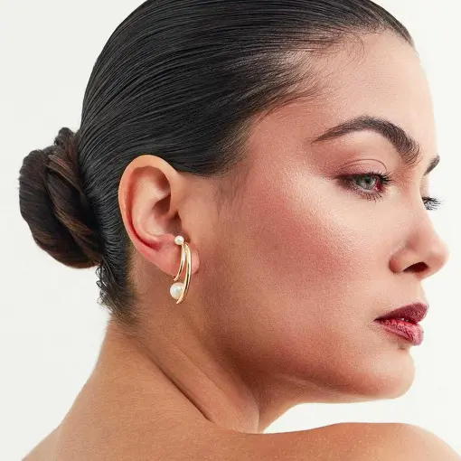 PIERCING DE ORELHA EAR HOOK DUAS VOLTAS COM PÉROLA SHELL