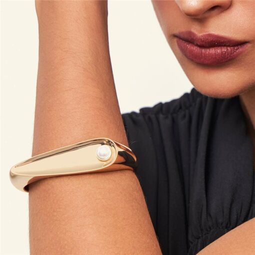 BRACELETE DE GOTA COM PÉROLA SHELL E ABERTURA
