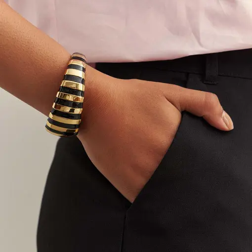 BRACELETE ESMALTADO LISO BANHADO A OURO