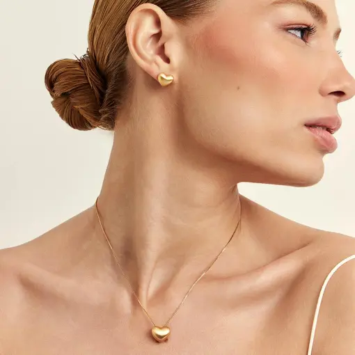 CONJUNTO DE BRINCO E COLAR DE CORAÇÃO LISO