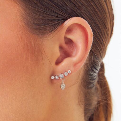 BRINCO EAR CUFF CRISTAIS REDONDOS E CORAÇÃO PRATA RODINADA