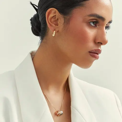 CONJUNTO COLAR E MEIA ARGOLA LISO EM TRÊS TONS