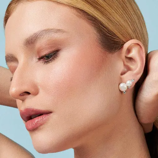 BRINCO EAR CUFF DE PÉROLA ÁGUA DOCE E CRISTAIS PRATA RODINADA