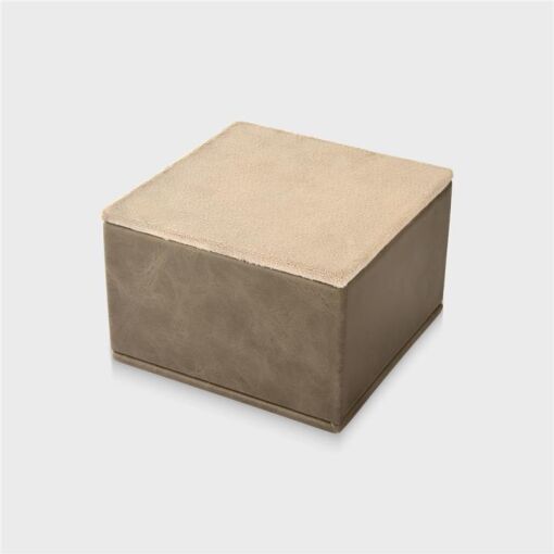 EXPOSITOR EM VELUDO BELGA CINZA CUBO M